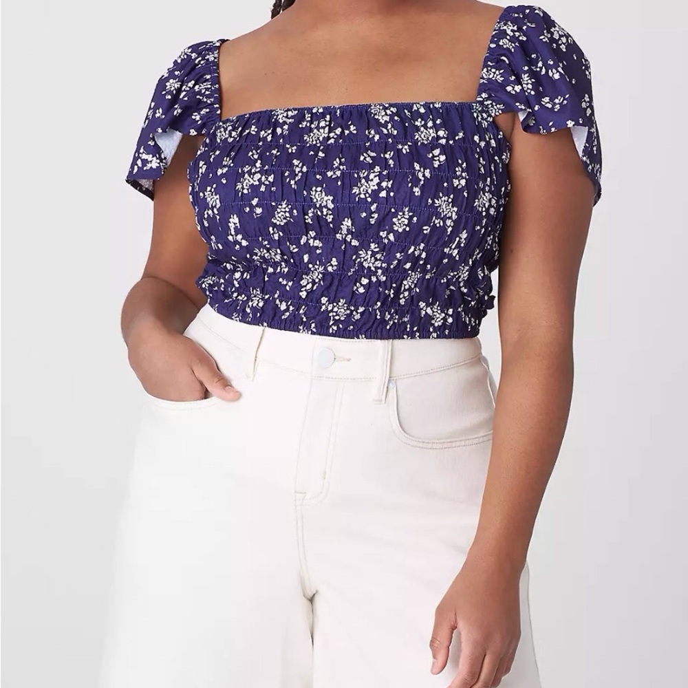 Lane Bryant Mini Bouquet Fitted Crop Smocked-Bodice Top Size 22
